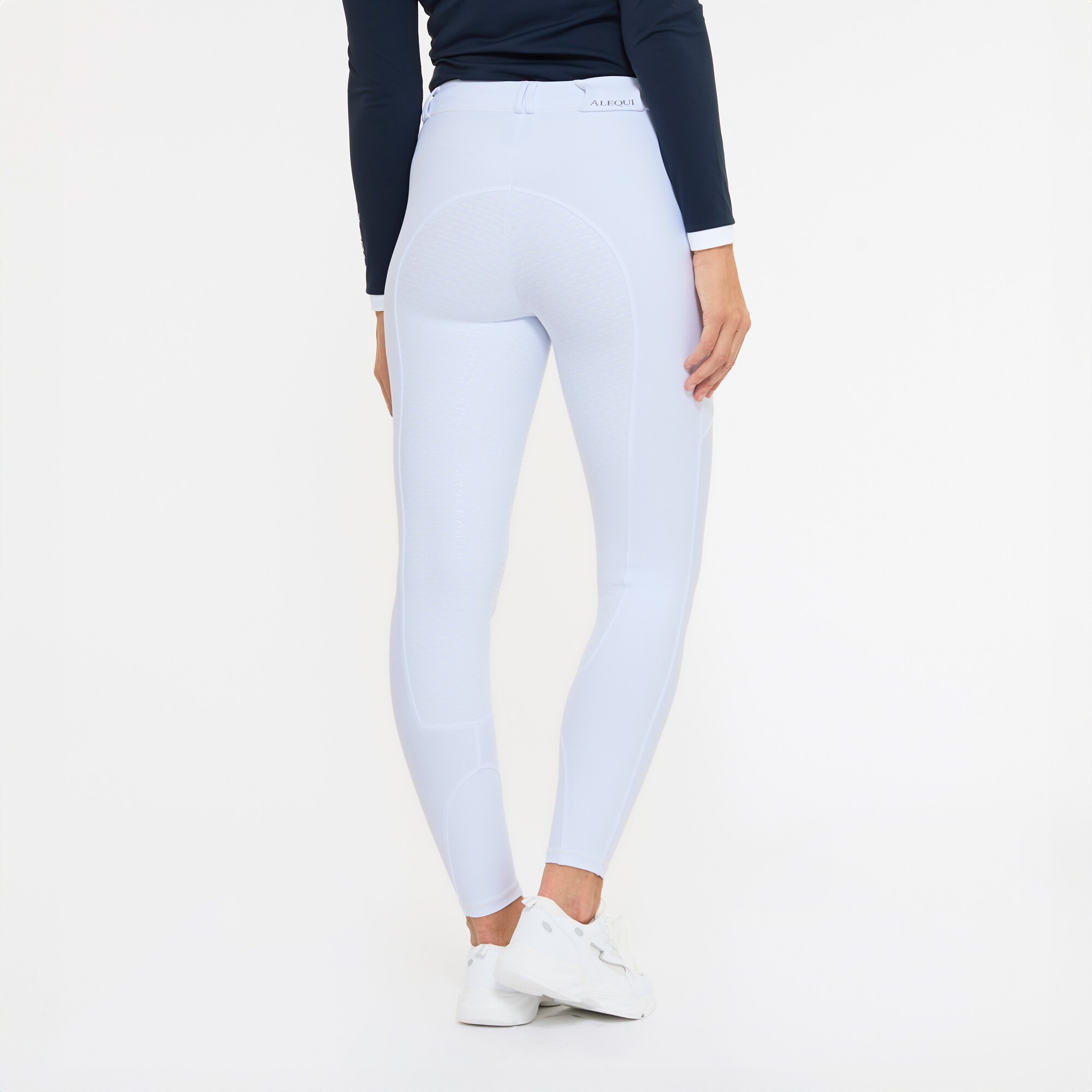 Riding breeches  Noma Alequi