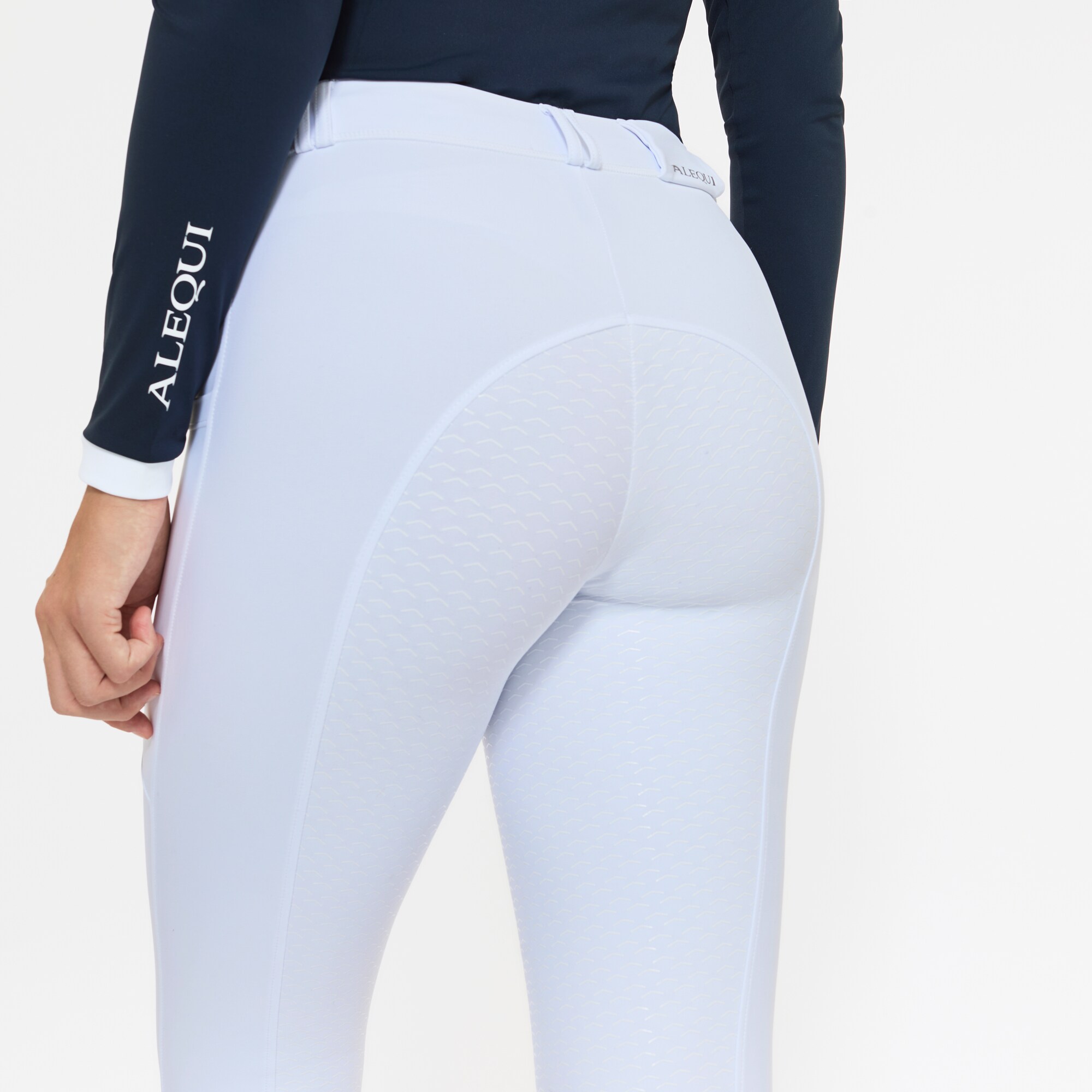 Riding breeches  Noma Alequi