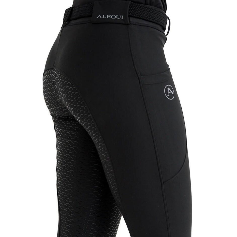 Riding breeches  Noma Alequi