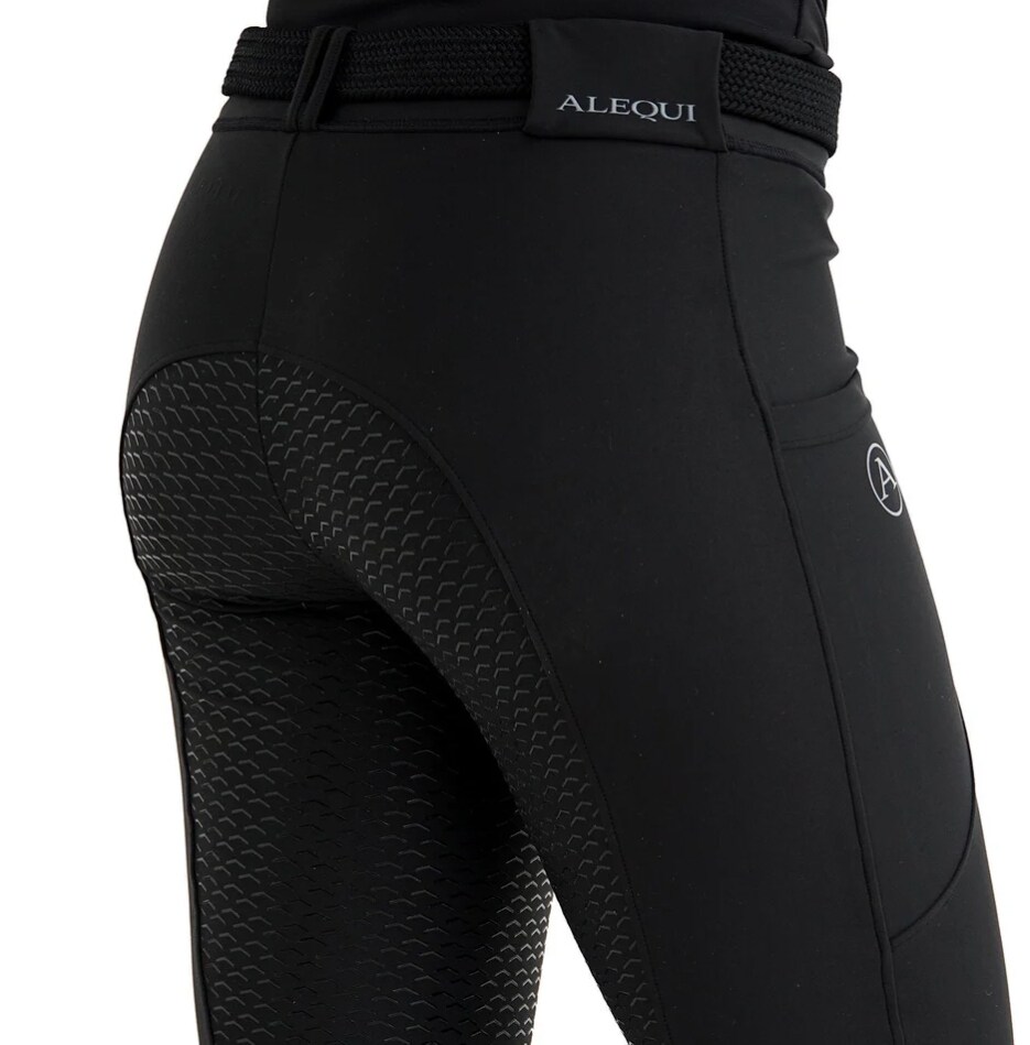 Riding breeches  Noma Alequi