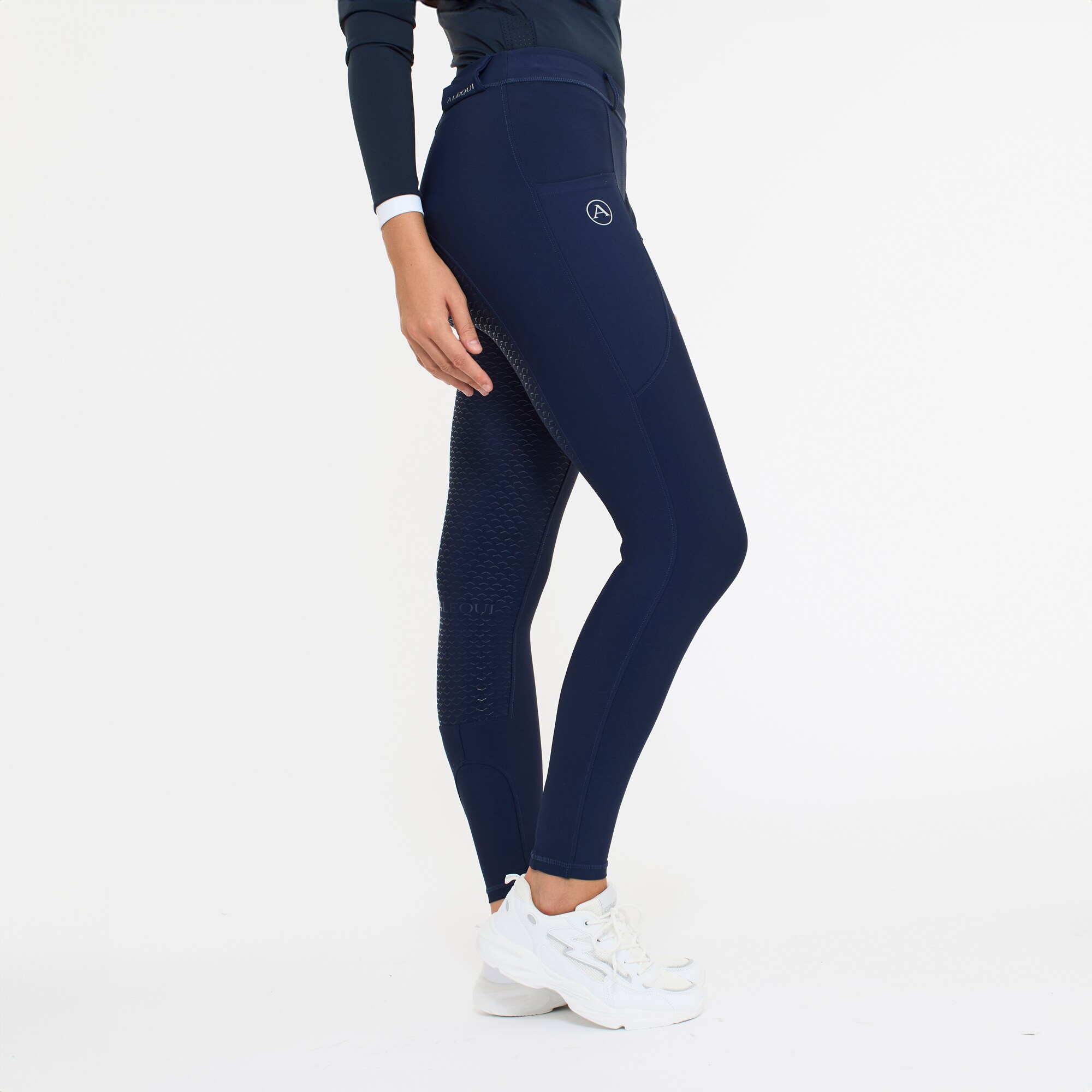 Riding breeches  Noma Alequi