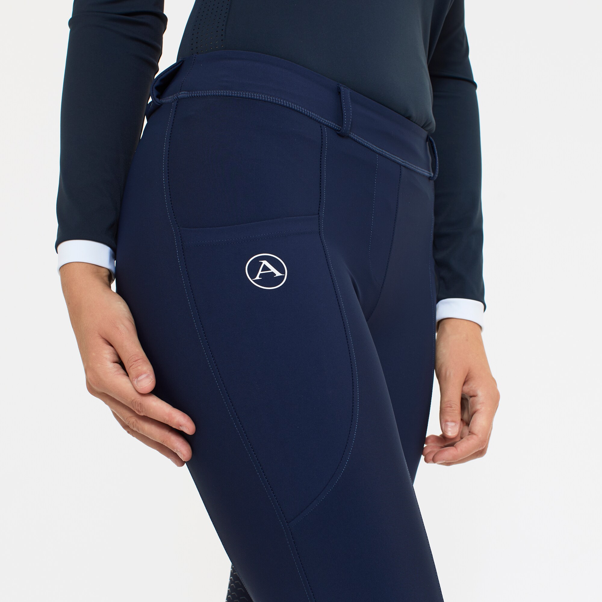 Riding breeches  Noma Alequi